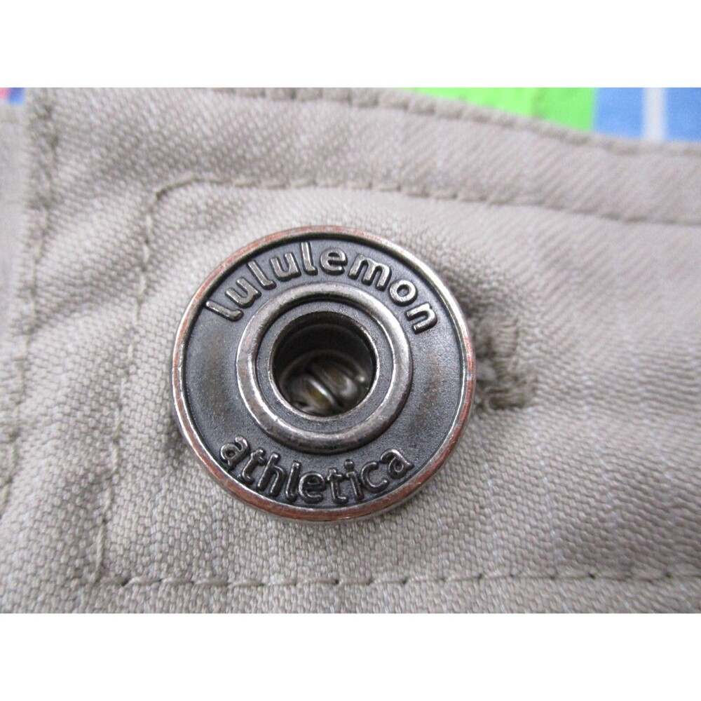 Lululemon Cadence Commute Shorts Men 32 Brown Tan Cargo Pocket  11" Inseam * - Picture 9 of 16
